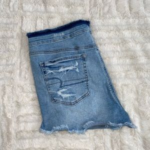 Womens American Eagle super high rise shorts size 12